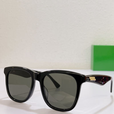 Sunglasses Women Luxury nd glasses Colored Black Square Sunglasses High men Futuristic R Sun Rectangular Sunglasses