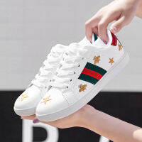 2022 Uni Men Women Flat Walking Shoes Nyfw Red With Green Trainers Low Top Breathable Platform Sports Tennis Star Sneakers