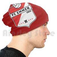 Emmen Badge โลโก้ Beanies หมวกถัก Hip Hop ฟุตบอลฟุตบอล Sport Club Crest โลโก้ Eredivisie ดัตช์เนเธอร์แลนด์