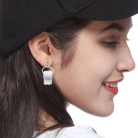 3D Roll Paper Dangle Earring for Women 2022 Funny Earrings Geometric Drop Earrings Creative Paper Towel Toilet Paper Ear Studs