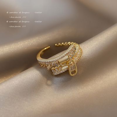 [MM75] คลาสสิกสร้างสรรค์หัวเข็มขัดคู่ออกแบบปรับแหวนทองสำหรับผู้หญิง2021สาว39; S เซ็กซี่อุปกรณ์นิ้วเครื่องประดับแฟชั่นเกาหลี