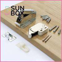 SUN BOX ใช้งานได้จริง สไลด์ล็อกเกอร์ สลักประตูสปริง ฮาร์ดแวร์เฟอร์นิเจอร์ ตัวดูดประตูตู้ ตัวจับประตูบานเลื่อน ที่กั้นประตู หัวเข็มขัดสำหรับประตู