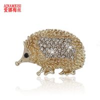 AINAMEISI Cute Gold Color Hedgehog Brooches for Women Alloy Rhinestone Animal Dress Sweater Hat Brooch Pins Fashion Jewelry Gift