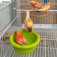 SHUSHABA Lovebirds Budgies พลาสติกอเนกประสงค์อุปกรณ์เสริมกรงยืนได้นกอ่างอาบน้ำนกกรงอาบน้ำ