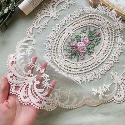 1PC Dinning Lace Table Cover Embroidered Table Cloth Elegant Round Tablecloth Coffee Coasters Napkin Party Wedding Decoration