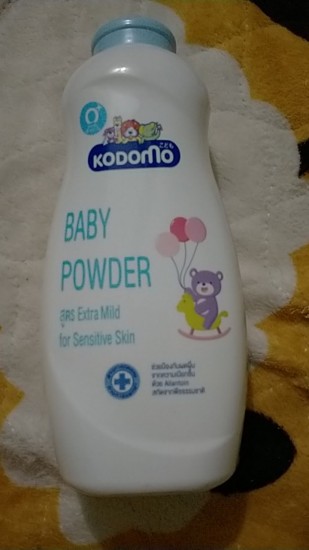 Combo 2 chai phấn kodomo ngừa rôm sẩy cho bé 400g baby powder extra mild - ảnh sản phẩm 3
