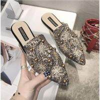 2019 ใหม่เกาหลีแฟชั่นผู้หญิงชี้นิ้วเท้ารองเท้า MULE แบน Rhinestone Rivet SLIP-Ons