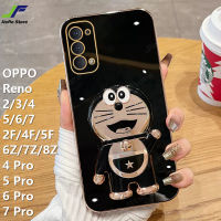 เคสโทรศัพท์โดราเอมอนสำหรับ OPPO Reno 2F / 4F / 5F / 6Z / 7Z / 8Z / 8T / 2 / 3 / 4 / 4 Pro / 5 / 5 Pro / 6 / 6 Pro / 7 / 7 Pro / 8 / 8 Pro / 9 / 9 Pro ขายึดตุ๊กตาน่ารักการ์ตูนชุบโครเมียมฝาครอบโทรศัพท์เนื้อนิ่ม TPU + ขาตั้ง