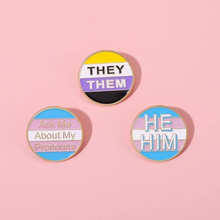 Funny Ask Me About My Pronouns Ghim Tráng Men Ghim Cài Áo In Hình Hoạt Hình Funny Ask Me About My Pronouns Ghim Tráng Men Ghim Cài Áo In Hình Hoạt Hình