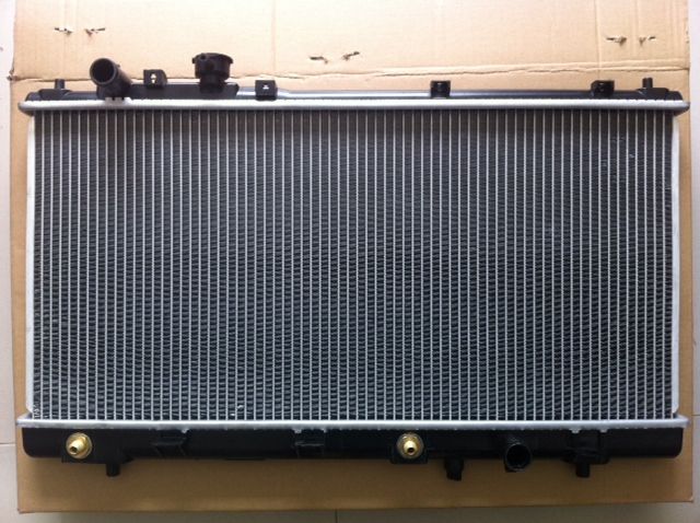 หม้อน้ำรถยนต์-ฟอร์ดเทียร่า-มาสด้าโปรทีเจ้-radiator-ford-laser-tierra-1-6-1-8-mazda-323-protege-1-6-1-8-ปี2000-2006