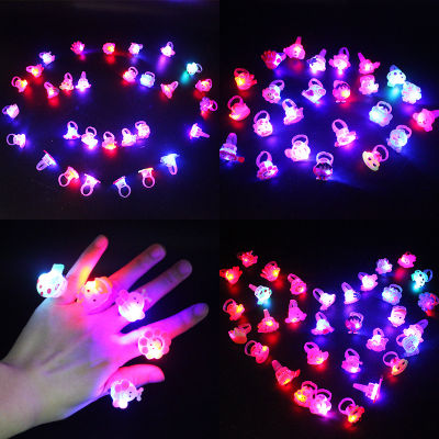 การ์ตูนเรืองแสงแหวน juguetes นุ่มกาวนิ้วแสงแฟลชที่มีสีสันส่องสว่างแหวนพรรคบาร์แต่งตัวของเล่นเด็ก