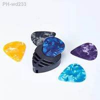 2022 Portable Heart Shape Plectrum Picks Acoustic Electric Guitar Protect Case Cover