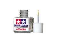 87003 TAMIYA  CEMENT (40ml) กาวชนิดเหลวประเภทสไตรีน  ใช้ติดแผ่นพลาสติกและวัสดุประเภทพลาสติก เช่น โมเดลพลาสติก มีส่วนผสมของเนื้อเรซิ่น