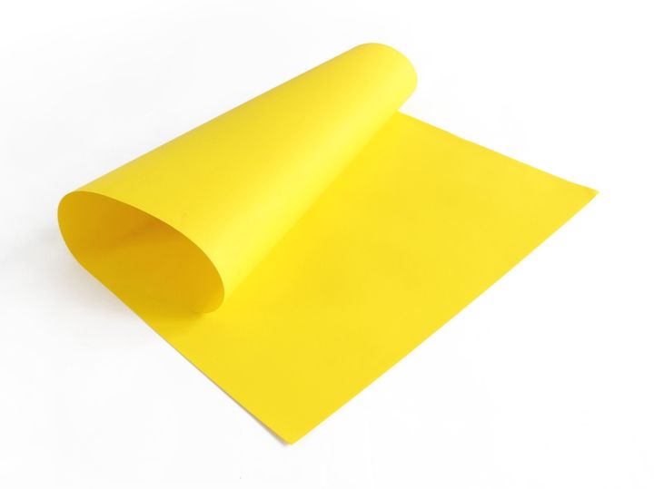 สีเหลืองอ่อน-กระดาษโปสเตอร์สี-2-หน้า-20-แผ่น-52x77-ซม