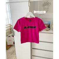 ST1024 เสื้อครอปเอวลอยสีชมพูเข้ม สกรีน GLAMOUR  ป้าย SHEIN ?