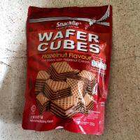 [2 ห่อ] สแนคกี้ เวเฟอร์แท่งไส้ครีมรสเฮเซลนัท wafer cubes Hzelnut Flavour Hayatie_Shop