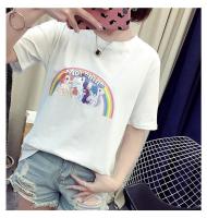 เสื้อยืดแฟชั่น คอกลม เสื้อยืดสไตล์เกาหลี สกรีนลายยูนิคอน รุ่น Unicorn (สีขาว)