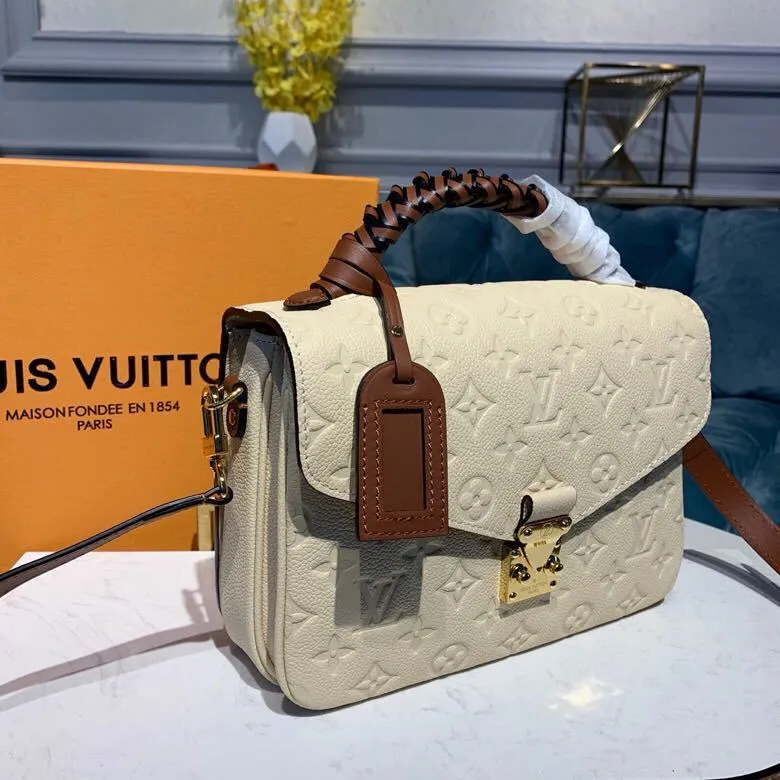 louis vuitton pochette metis creme