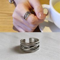 2pcsset Smiley Index Finger Ring In Hip-hop Retro Bungee Ring Female Design Sense Chain Student Ring