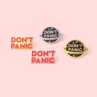 【YF】 Custom Globe Enamel Pin DonT Panic Brooches Lapel Badge Metal Cartoon Jewelry Wholesale