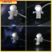 CIRETEX Mini โคมไฟแอลอีดีปรับได้มนุษย์อวกาศนักบินอวกาศ USB ไฟกลางคืน