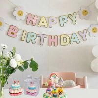 【LZ】☼  Coreano Little Daisy Birthday Banner Ins Flower Banner Happy Birthday Banners Decorações de festa para menina crianças Photo Decor