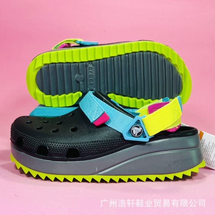 ready-stock-2023crocs-classic-mens-and-womens-anti-skid-and-wear-resistant-beach-sandals-with-thick-soles-and-wear-resistant-hole-shoes