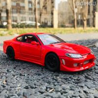 WELLY 1:24 Nissan Silvia S 15ขายดีโมเดลรถสีแดงของตกแต่งงานหัตถกรรมเครื่องมือของเล่นของขวัญหล่อโมเดลรถอัลลอย