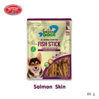 ? { ส่งฟรี } ?  Dogga Doga Fish Stick Salmon Skin Dehydrated 80g  บริการเก็บเงินปลายทาง