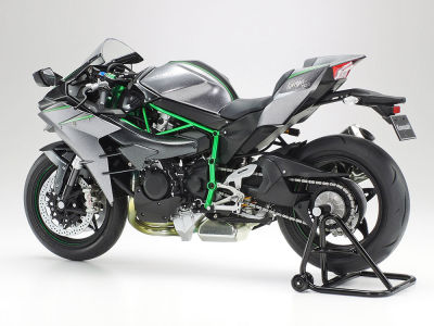 1/12 Motocyle ชุดหุ่นประกอบรถจักรยานยนต์ Kawasak Ninja H2ชุดสร้างรถจักรยานยนต์คาร์บอนไฟเบอร์โมเดลรถยนต์แบบ DIY สำหรับ S Tamiya 14136