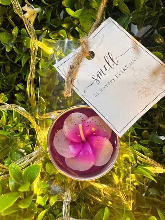 เทียนหอมกลิ่นลีลาวดี-thai-scented-candle-5สี-เทียนหอม-ดอกไม้ไทย-กลิ่นเบาบางไม่ฉุน-เทียนหอมโรแมนติก-ของที่ระลึก-ของชำร่วย-thaigife