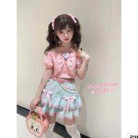 ลูกไม้เย็บโบว์ลดอายุชุดสีชมพูเล็กสดสาวไหล่โบว์เสื้อกระโปรงสั้นคำเดียวหวาน