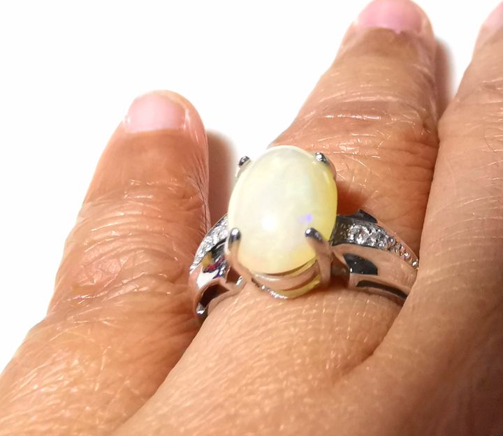 แหวนพลอยโอปอแท้-เรือนเงิน-925-ไซส์-52-เสริมความรัก