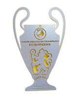 ถ้วยUEFA Champions League  CHELSEA เชลซี เหล็กตัดเลเซอร์ขนาด18 cm. ใช้สี 2k ทำสีเหมือนจริง พ่นสีพ่นรถยนต์ภายนอก ทนแดดทนฝนทนทุกสภาวะอากาศ ขนาดพกพา