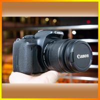 Canon EOS 550D + Kit Lens 18-55 is II