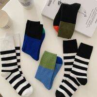 Double Contrasting Stripes Fashion Cotton Knee Socks Soft Breathable Harajuku Street Hip-hop Sports All-match Ins Casual Socks