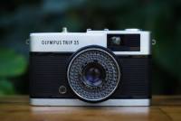 OLYMPUS TRIP 35