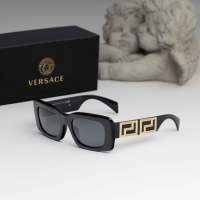 แว่นกันแดด Versace : VE4444U GB1/87 SIZE 54 MM.