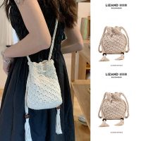 Summer straw woven bag seaside holiday national wind bag female 2023 new crossbody tassel hand-woven bucket bag 【BYUE】