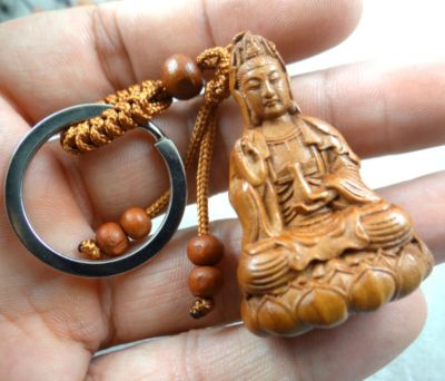 Natural Mahogany Three-dimensional Engraving Guanyin Barrel Keychain Buddha Key Chain Jewelry Gift For Men And Women 1pc