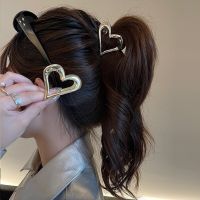 Trend Hollow Heart Loving Metal Hair Claws Cute Bow Bunny Hairpins Ponytail Claw Clip Barrettes for Women Girls Hair Accessories