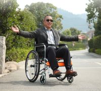 รถเข็นผู้ป่วย Wheelchair วีลแชร์ พับได้ น้ำหนักเบา ล้อ 24 นิ้ว มีเบรค หน้า รถเข็นผู้ป่วย รถเข็น รับประกัน 2 ปี รถเข็นคนป่วย