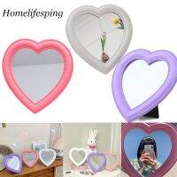 [Chujian home furnishing]  Ins Love Heart กระจกเครื่องสำอางแขวนผนังกระจกแต่งตัวหอพักสีชมพูสีขาวห้องนั่งเล่นเกาหลีกระจกตกแต่งสำหรับ Girls