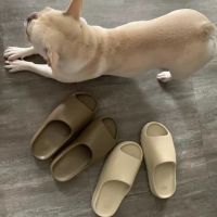 Authentic pure original yeezy slippers coconut slide summer big talker couples trample shit feeling antiskid large base beach sandals