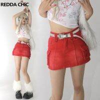 REDDACHiC กระโปรงคาร์โก้สีแดงสั้นสำหรับผู้หญิงกระโปรงเดนิมพื้นเข้ารูปเอวสูงแนววินเทจ Y2k เครื่องแต่งกายปาร์ตี้คริสต์มาสสวยงาม