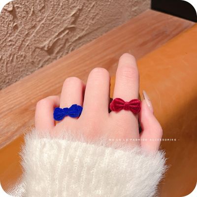 [Lady Sugar] Klein แหวนรูปโบว์กำมะหยี่สีน้ำเงินสำหรับผู้หญิงแหวนดีไซน์เปิดแหวนใส่นิ้วดัชนีของผู้หญิงสไตล์เกาหลี