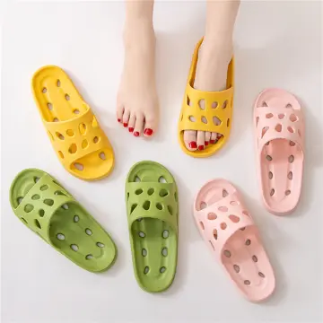 Puma bathroom slippers for hot sale womens