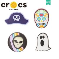 cross jibbitz charms Pirate Series cross หัวเข็มขัดตกแต่งด้านบนรองเท้า DIY อุปกรณ์เสริมดอกไม้