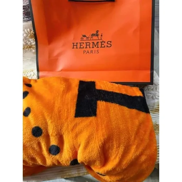 YAYAMANIN FLEECE BLANKET Lazada PH