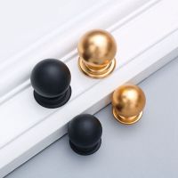 Aluminum Alloy Single Hole Handles Mini Knobs Drawer Handle Gold Cabinet Pulls European Furniture Handle Kitchen Cupboard Knobs Door Hardware Locks